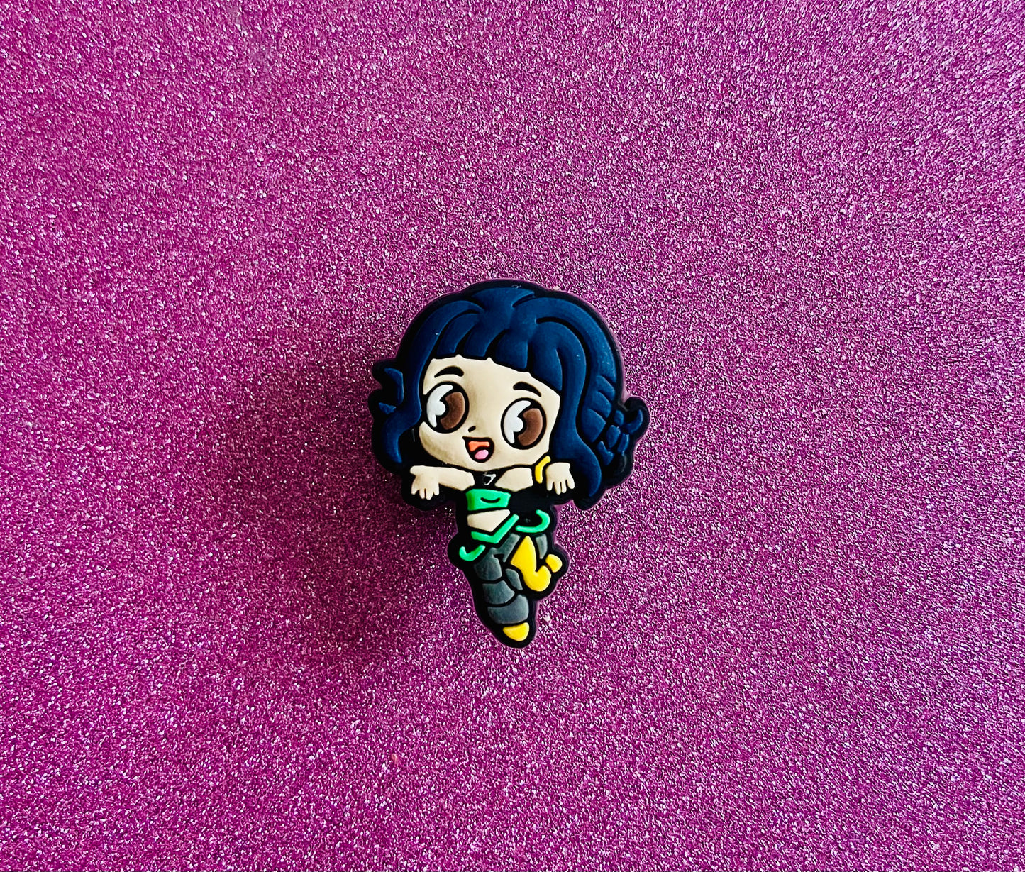 =131 Shoe Charm