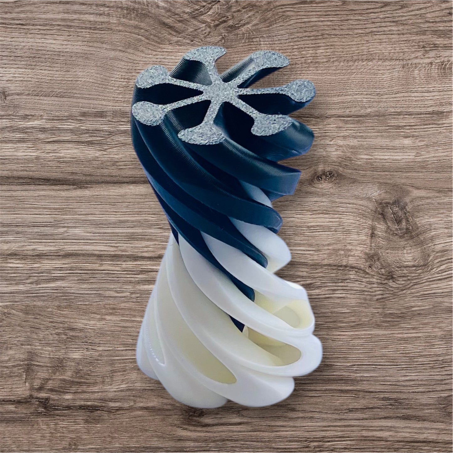 Passthrough/Spiral Cone Fidget (Black and White)