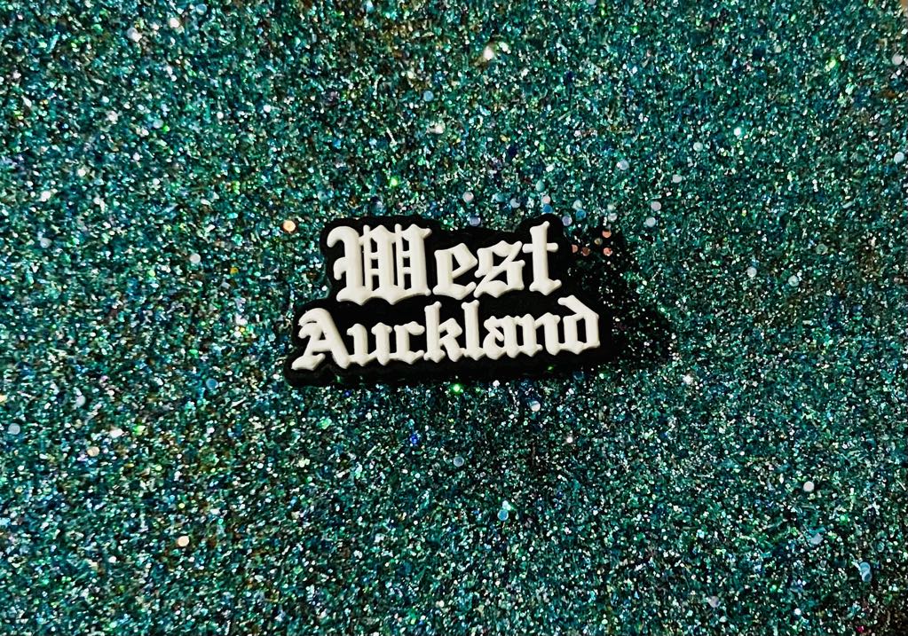 @68 West Auckland Shoe Charm