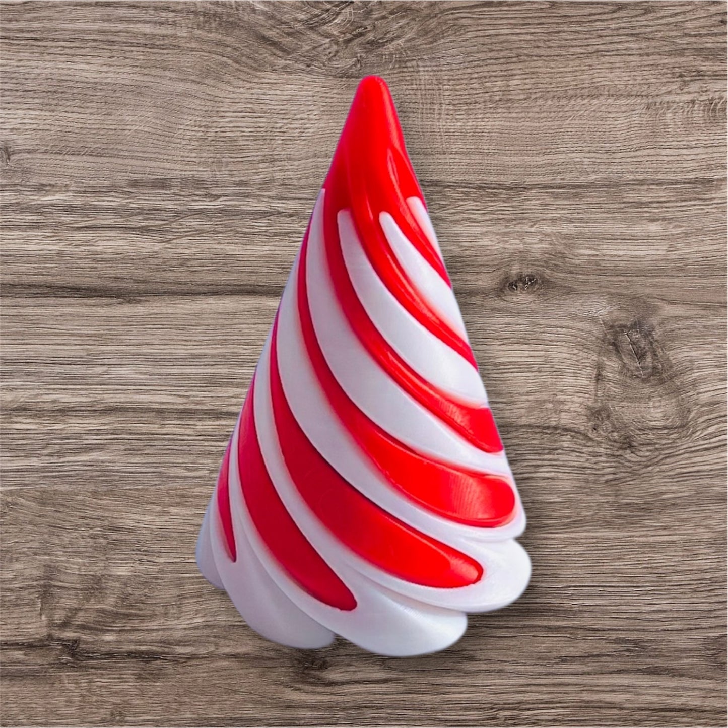 Passthrough/Spiral Cone Fidget (White and Red)