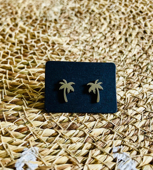 Stainless Steel Studs *18