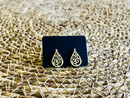 Stainless Steel Studs *31