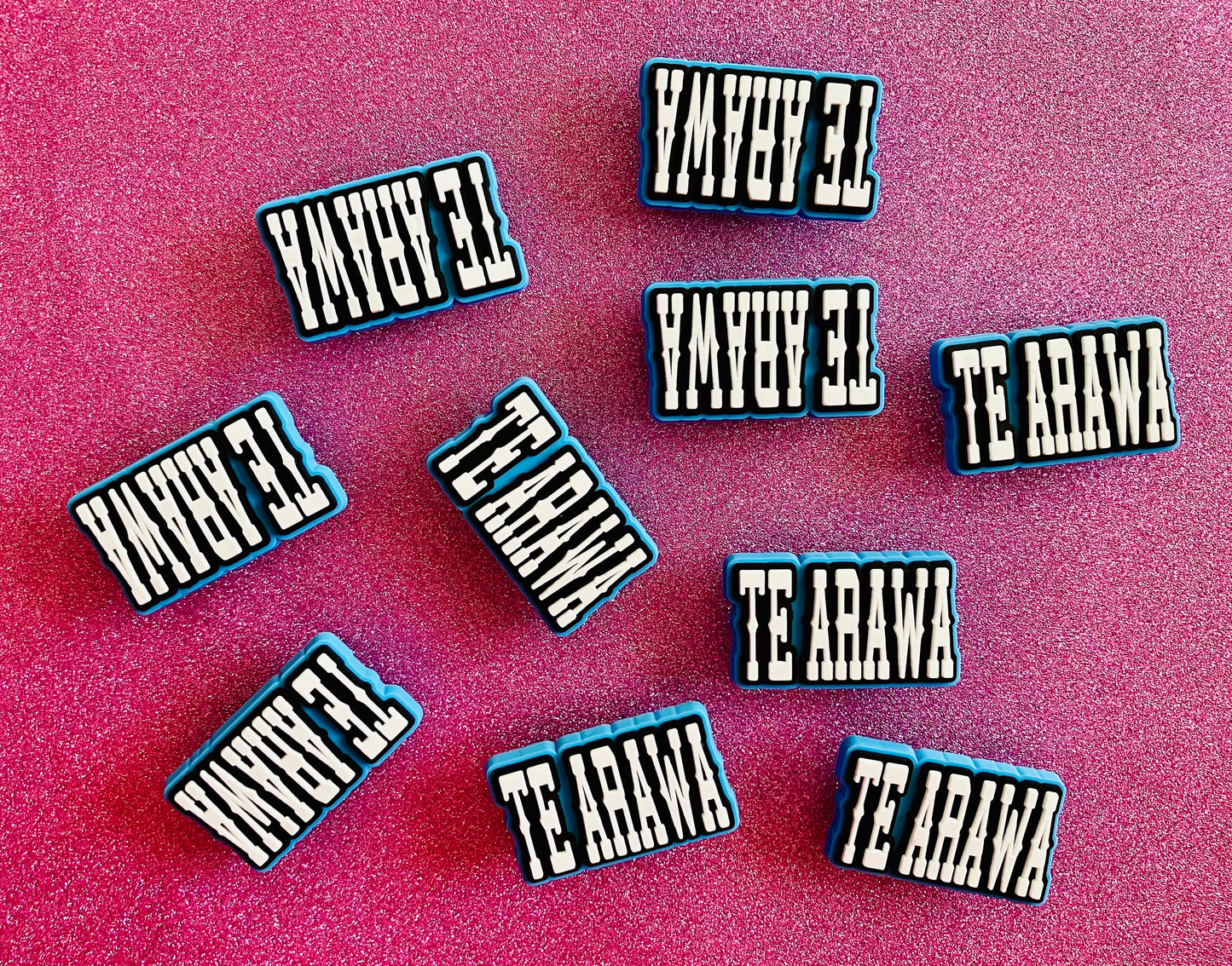 @32 Shoe Charms Pack of 10