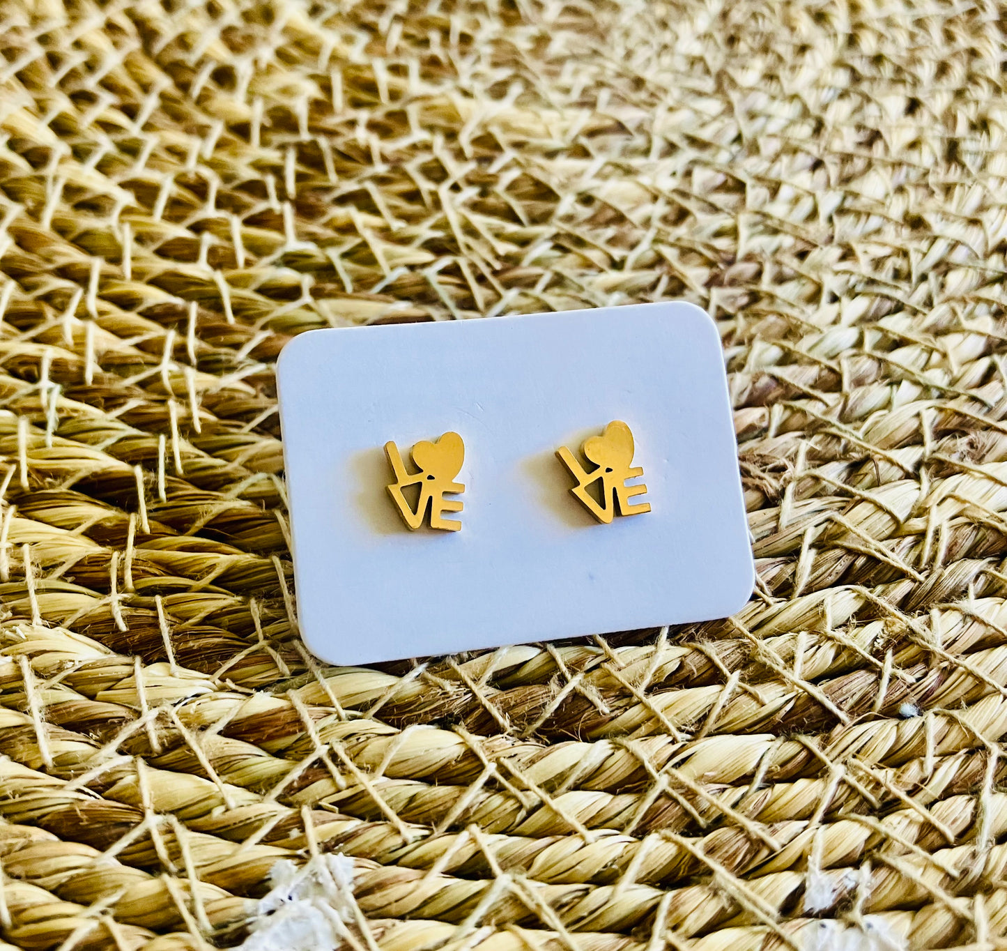 Stainless Steel Studs *32