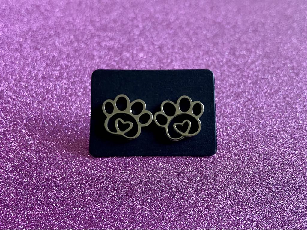 Paws ## Stainless Steel Studs