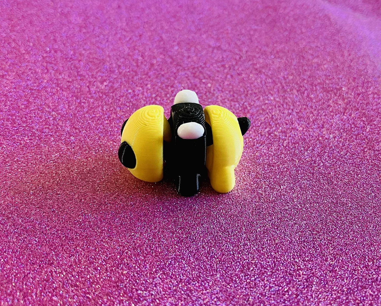 3D Printed Mini Articulated Bee
